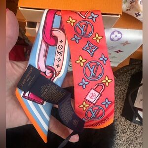 SOLD 🏆 Louis Vuitton Bandeau BB Bejeweled Monogram Silk Scarf